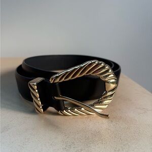 Petite Moments Elegant Black Leather Belt with Gold Buckle